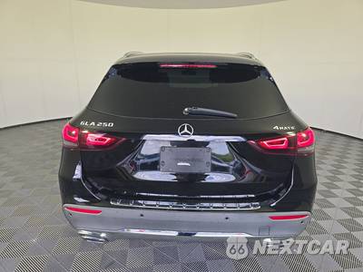 2021 Mercedes-Benz GLA 250 4MATIC - zdjęcie 5 z 24 - miniatura