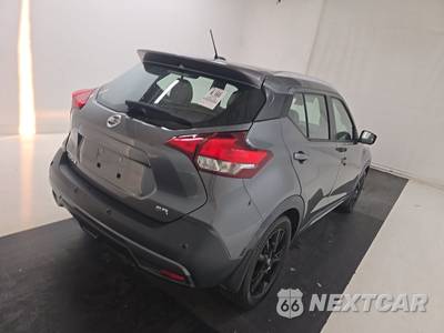 2020 Nissan Kicks SR - zdjęcie 4 z 24 - miniatura