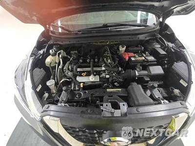 2020 Nissan Kicks SR - zdjęcie 15 z 24 - miniatura