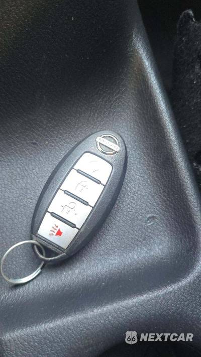 2020 Nissan Kicks SR - zdjęcie 17 z 24 - miniatura