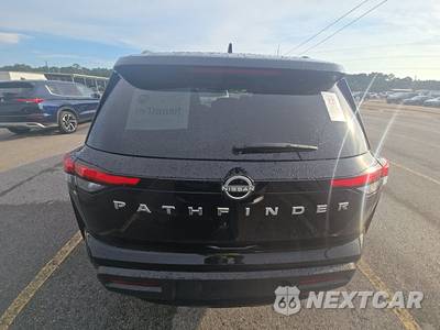 2025 Nissan Pathfinder SV - zdjęcie 5 z 25 - miniatura