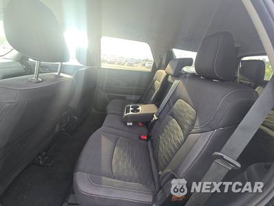 2025 Nissan Pathfinder SV - zdjęcie 13 z 25 - miniatura