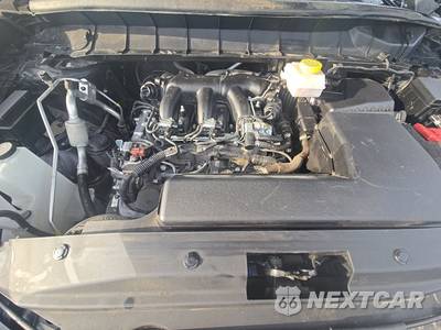 2025 Nissan Pathfinder SV - zdjęcie 16 z 25 - miniatura