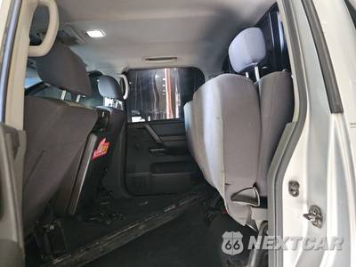 2006 Nissan TITAN XE Crew Cab Short Bed - zdjęcie 13 z 48 - miniatura