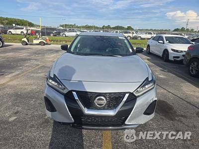 2020 Nissan Maxima SV - zdjęcie 2 z 37 - miniatura