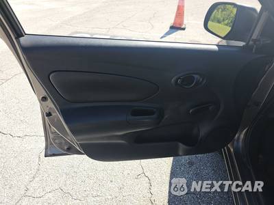 2014 Nissan Versa S Plus - zdjęcie 9 z 18 - miniatura