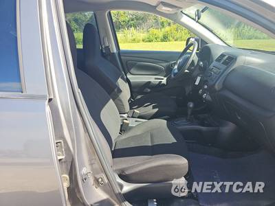 2014 Nissan Versa S Plus - zdjęcie 8 z 18 - miniatura
