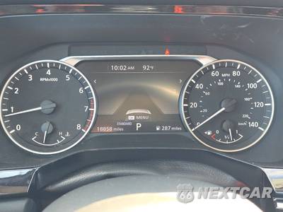 2025 Nissan Pathfinder SV - zdjęcie 18 z 28 - miniatura
