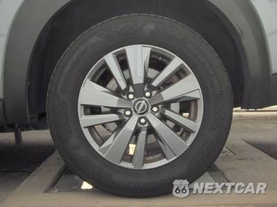 2025 Nissan Pathfinder SV - zdjęcie 12 z 28 - miniatura