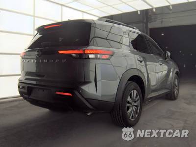 2025 Nissan Pathfinder SV - zdjęcie 5 z 28 - miniatura