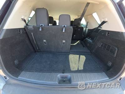 2025 Nissan Pathfinder SV - zdjęcie 24 z 28 - miniatura