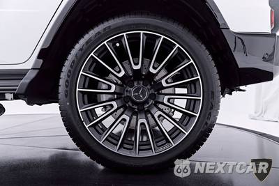 2026 Mercedes-Benz AMG G 63 4MATIC - zdjęcie 32 z 90 - miniatura