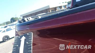 2018 Nissan TITAN PRO-4X Crew Cab Short Bed - zdjęcie 31 z 63 - miniatura