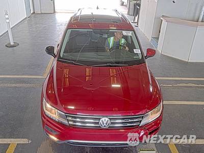 2018 Volkswagen Tiguan SEL - zdjęcie 2 z 46 - miniatura
