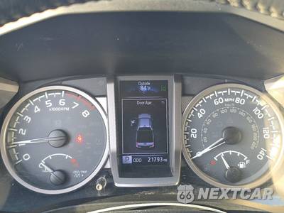 2019 Toyota Tacoma SR5 Crew Cab Medium Bed - zdjęcie 12 z 18 - miniatura