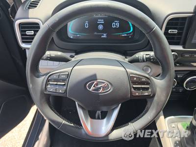 2025 Hyundai Venue SEL - zdjęcie 10 z 20 - miniatura