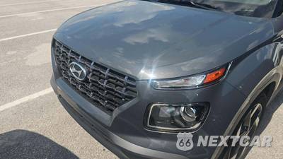 2025 Hyundai Venue SEL - zdjęcie 20 z 20 - miniatura