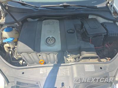 2005 Volkswagen New Jetta Sedan 2.5 - zdjęcie 15 z 43 - miniatura