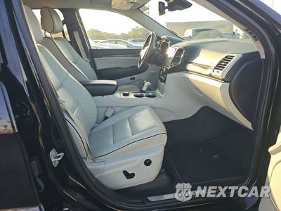 2020 Jeep Grand Cherokee Summit - zdjęcie 8 z 22 - miniatura