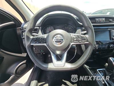 2020 Nissan Rogue Sport S - zdjęcie 10 z 24 - miniatura