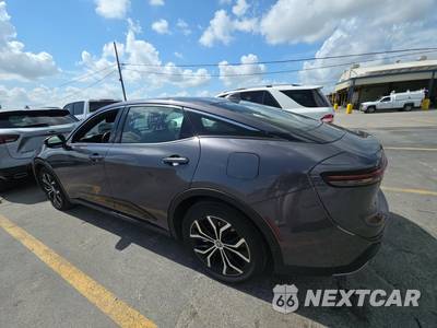 2024 Toyota Crown Limited - zdjęcie 6 z 33 - miniatura