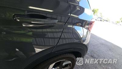 2025 Hyundai Venue SEL - zdjęcie 19 z 22 - miniatura