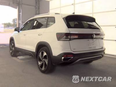 2025 Volkswagen Taos SE - zdjęcie 6 z 22 - miniatura