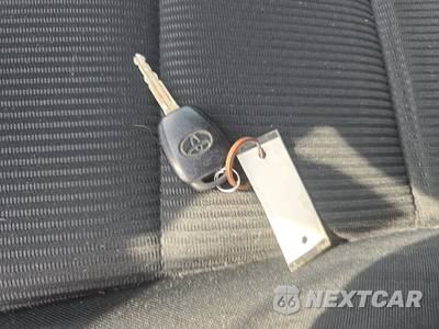 2018 Toyota RAV4 LE - zdjęcie 14 z 38 - miniatura