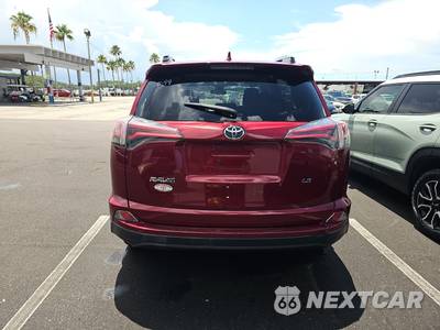 2018 Toyota RAV4 LE - zdjęcie 5 z 38 - miniatura
