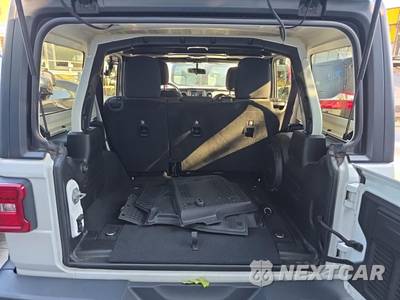 2018 Jeep Wrangler Unlimited Sport S - zdjęcie 19 z 26 - miniatura
