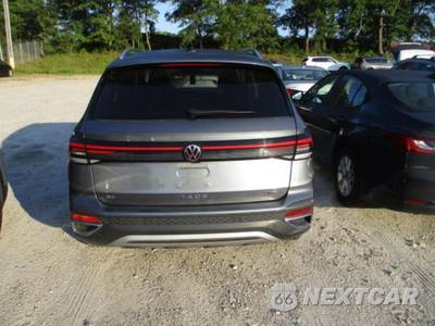 2025 Volkswagen Taos SE - zdjęcie 11 z 26 - miniatura
