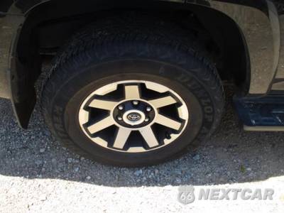 2023 Toyota 4Runner TRD Off Road - zdjęcie 25 z 28 - miniatura