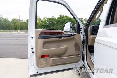 2005 Ford Excursion Eddie Bauer - zdjęcie 17 z 50 - miniatura