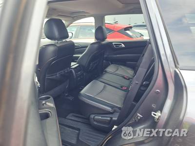 2019 Nissan Pathfinder SL - zdjęcie 13 z 19 - miniatura