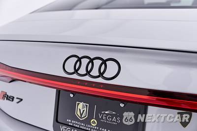 2025 Audi RS 7 performance - zdjęcie 26 z 50 - miniatura
