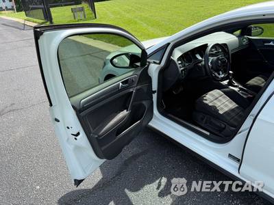 2020 Volkswagen Golf GTI S - zdjęcie 8 z 17 - miniatura