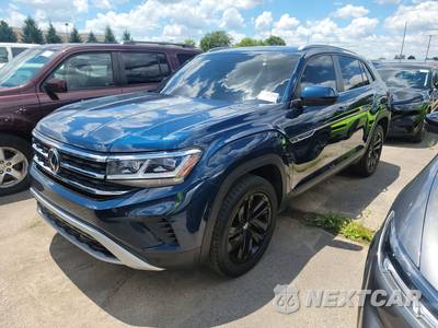 2022 Volkswagen Atlas Cross Sport V6 SE w/Technology