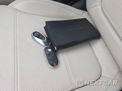 2023 Mercedes-Benz C 300 4MATIC Sedan - zdjęcie 22 z 23 - miniatura