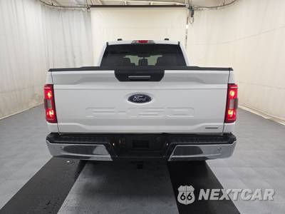 2023 Ford F-150 XLT Crew Cab Short Bed - zdjęcie 5 z 21 - miniatura
