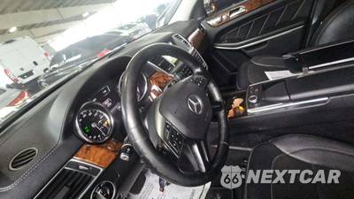 2015 Mercedes-Benz GL 550 4MATIC - zdjęcie 40 z 43 - miniatura