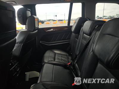2015 Mercedes-Benz GL 550 4MATIC - zdjęcie 13 z 27 - miniatura