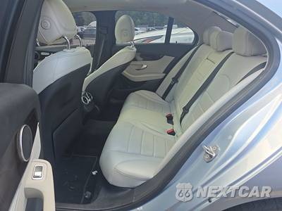 2016 Mercedes-Benz C 300 4MATIC - zdjęcie 13 z 34 - miniatura