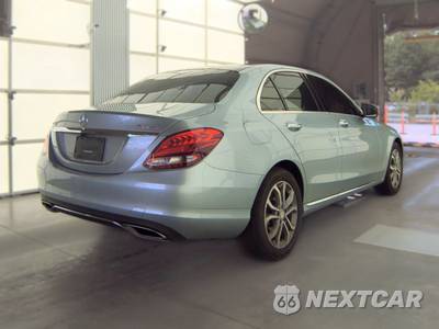 2016 Mercedes-Benz C 300 4MATIC - zdjęcie 4 z 34 - miniatura