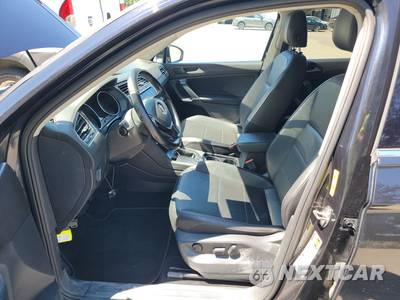 2018 Volkswagen Tiguan SE - zdjęcie 7 z 41 - miniatura