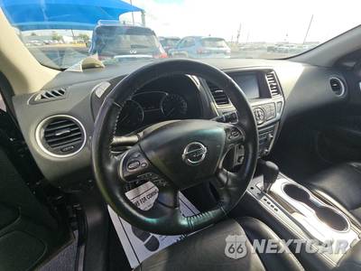 2020 Nissan Pathfinder SL - zdjęcie 11 z 19 - miniatura