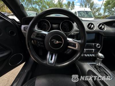 2020 Ford Mustang EcoBoost Premium Coupe - zdjęcie 13 z 23 - miniatura
