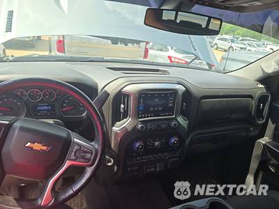 2020 Chevrolet Silverado 1500 LT Crew Cab Short Bed 1LT - zdjęcie 11 z 17 - miniatura
