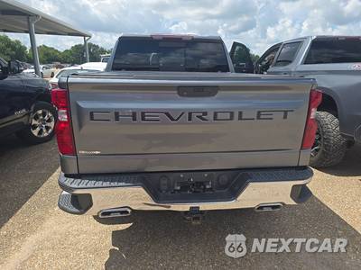 2020 Chevrolet Silverado 1500 LT Crew Cab Short Bed 1LT - zdjęcie 5 z 17 - miniatura