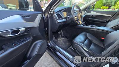2016 Volvo XC90 T6 Momentum - zdjęcie 10 z 32 - miniatura