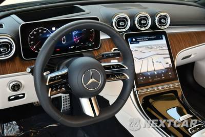 2026 Mercedes-Benz CLE 450 4MATIC Convertible - zdjęcie 13 z 84 - miniatura